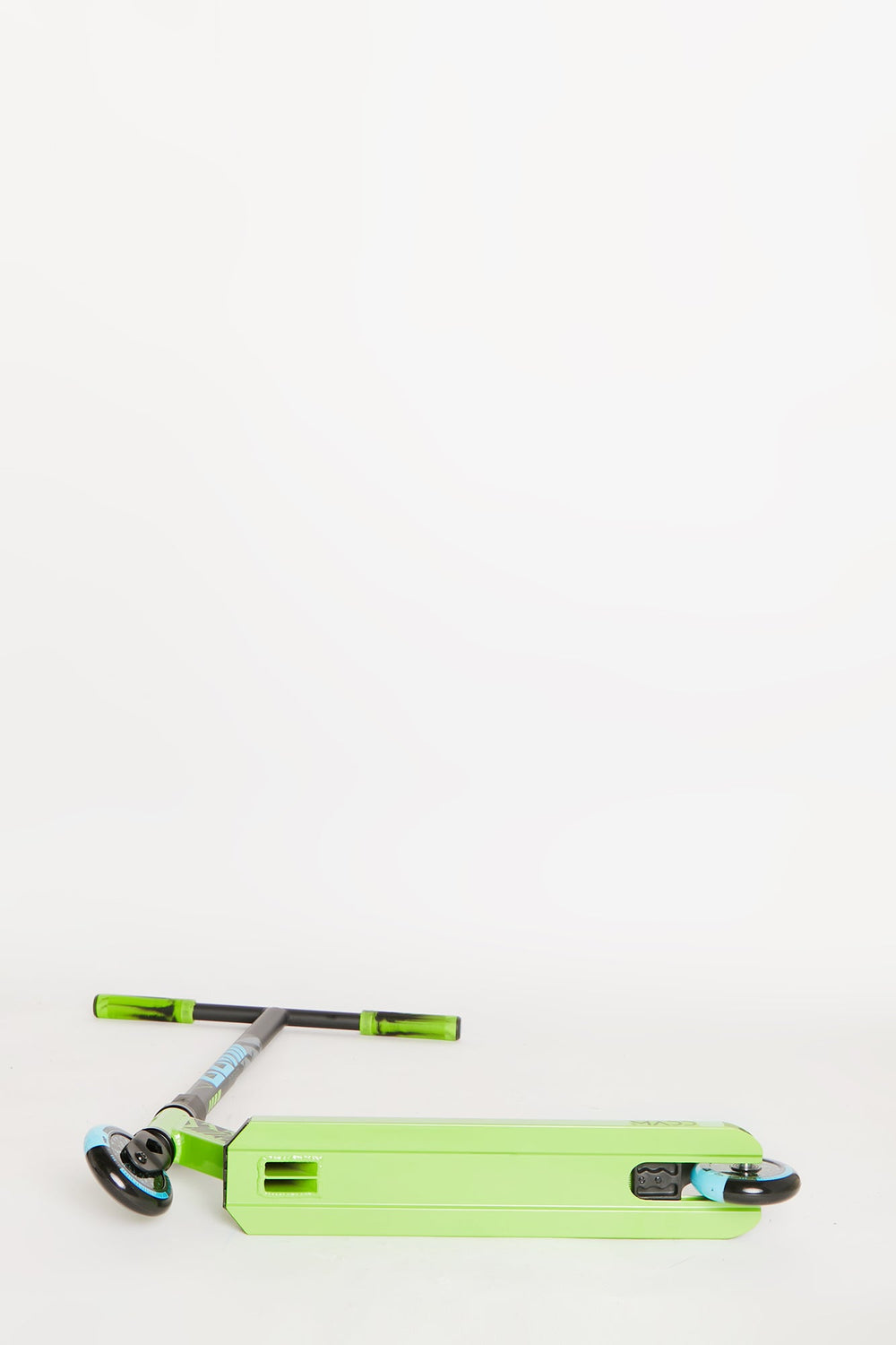 Madd Gear Kick Grenade Scooter Madd Gear Kick Grenade Scooter